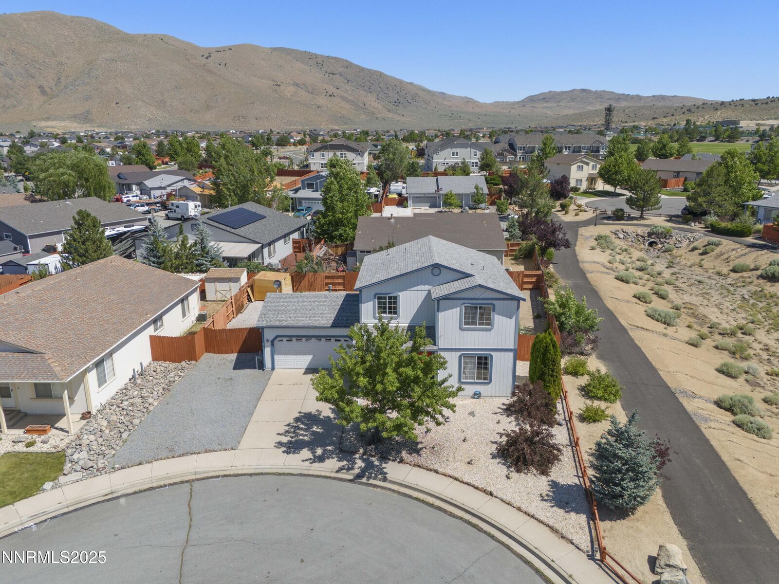 Property Photo: 18201 Silverleaf Court NV 89508