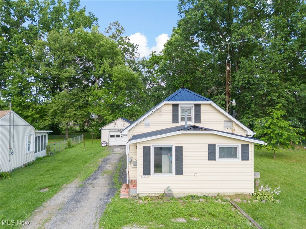 Property Photo: 11330 Tullis Avenue NE OH 44601