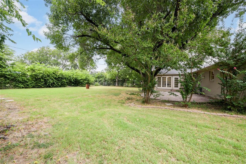 Property Photo: 3721 Norton Drive TX 76118