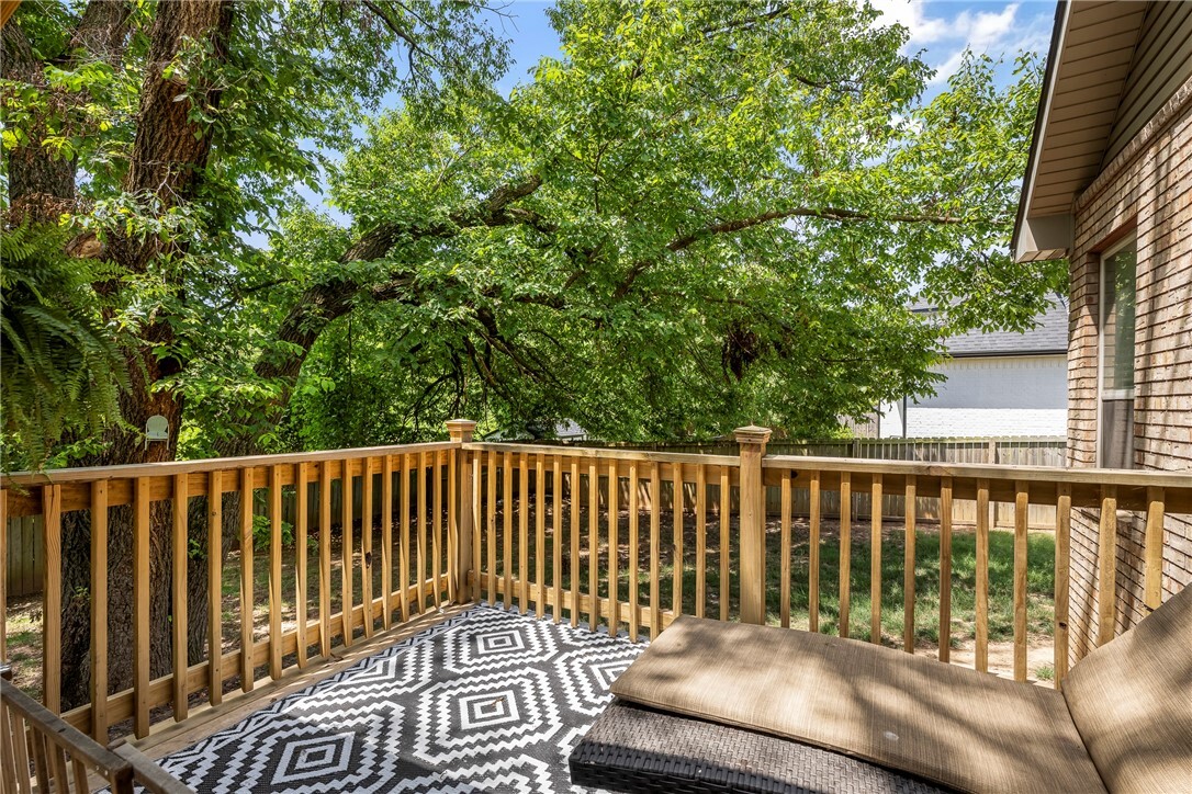 Property Photo: 2509 Magnolia Drive AR 72762