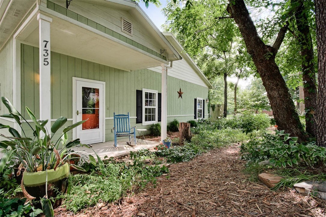 735 E Parks Street  Prairie Grove AR 72753 photo