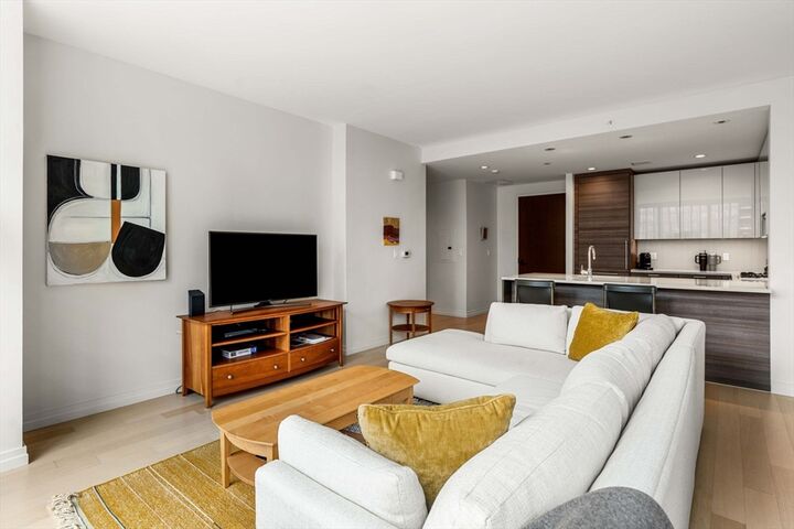 Property Photo: 1 Franklin 2609 MA 02110