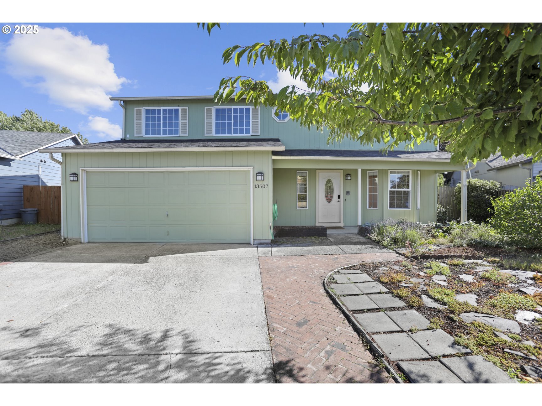 Property Photo: 13507 NE 89th St WA 98682