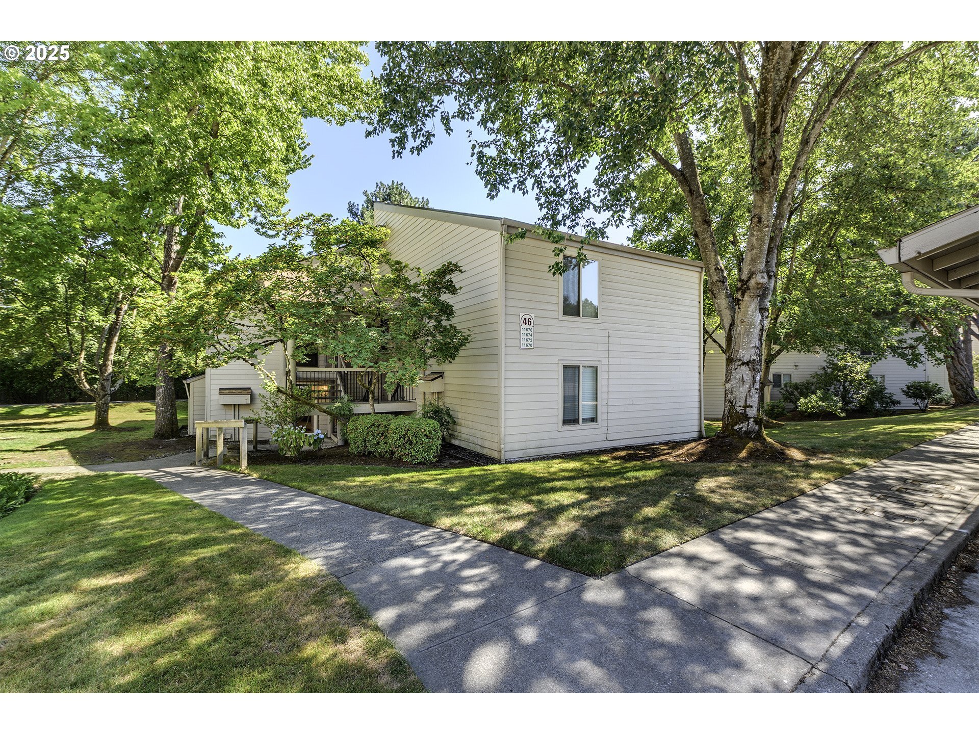 Property Photo: 11670 SW Boones Bend Dr OR 97008