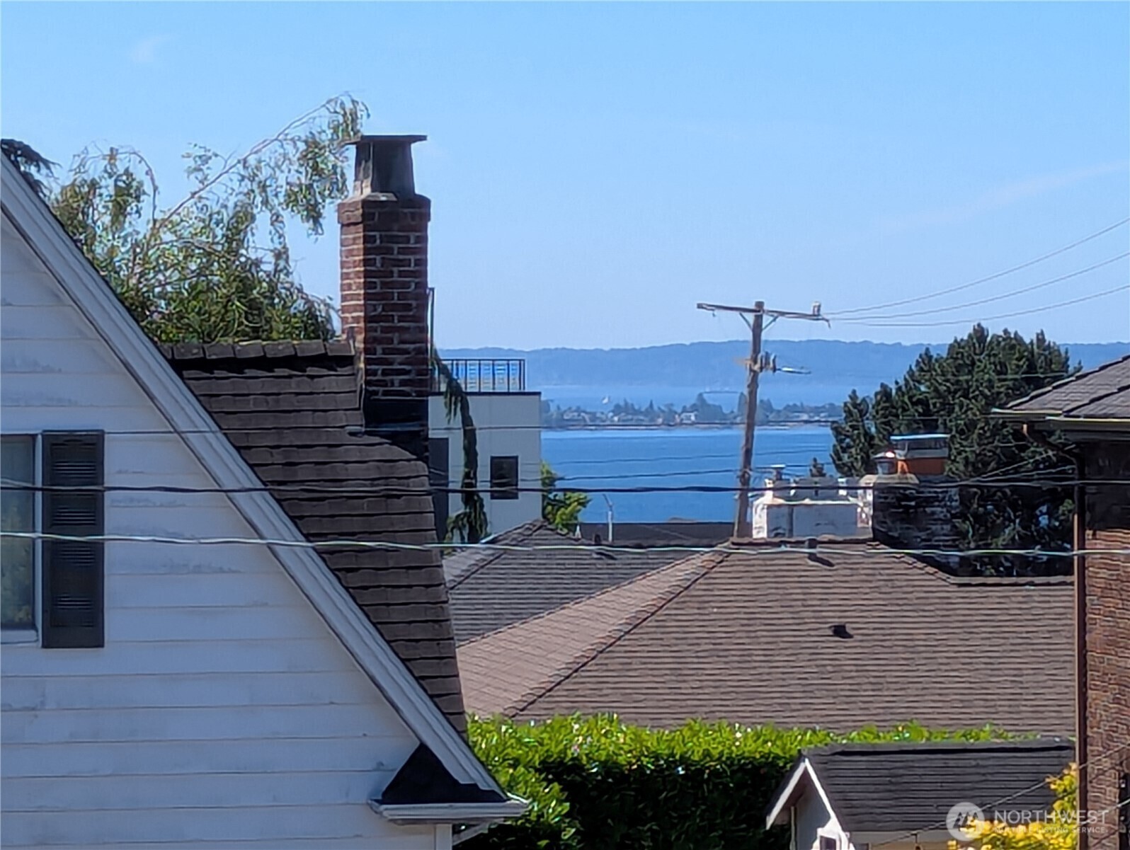 Property Photo: 2650 W Newton Street WA 98199