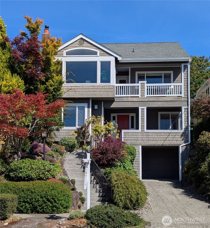 Property Photo: 2650 W Newton Street WA 98199