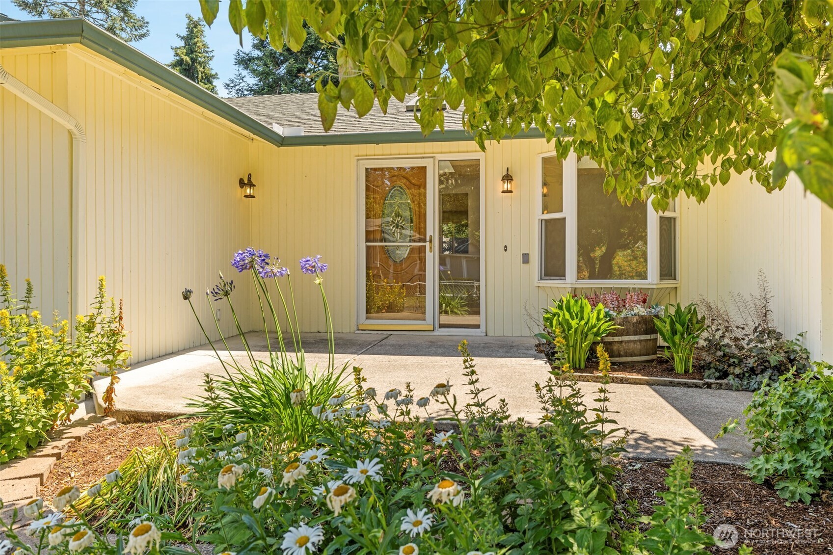 Property Photo: 2607 SE 138th Loop WA 98683