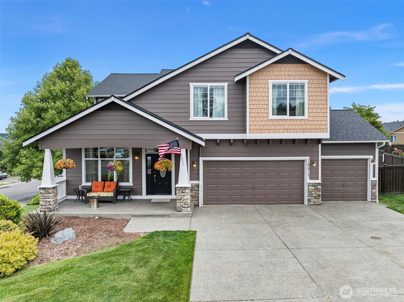 Property Photo: 16815 134th Avenue Ct E WA 98374