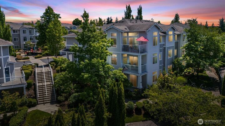 Property Photo:  6409  Hazel Lane  SE H  WA 98092 