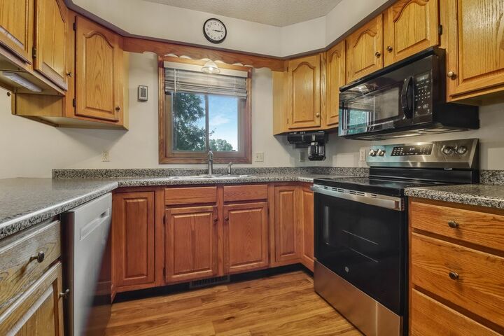 Property Photo: 302 Summit Court WI 54729