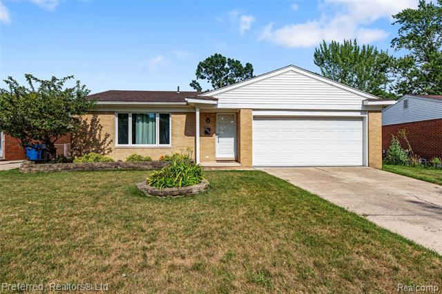 Property Photo: 839 Judith Street MI 48186