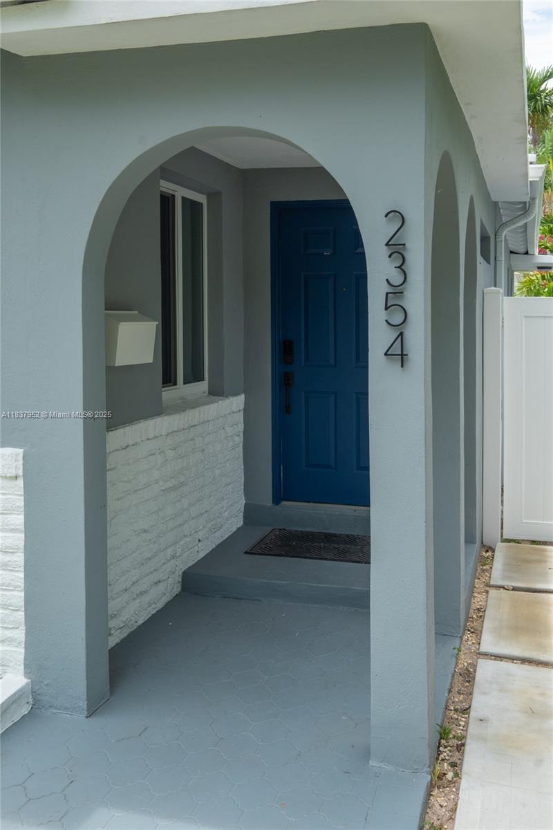 Property Photo:  2354 Alton Rd  FL 33140 