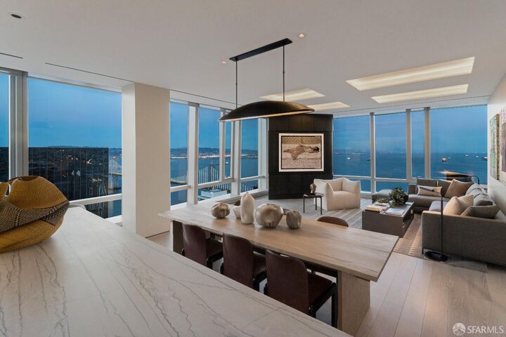 Property Photo:  181 Fremont Street 62B  CA 94105 
