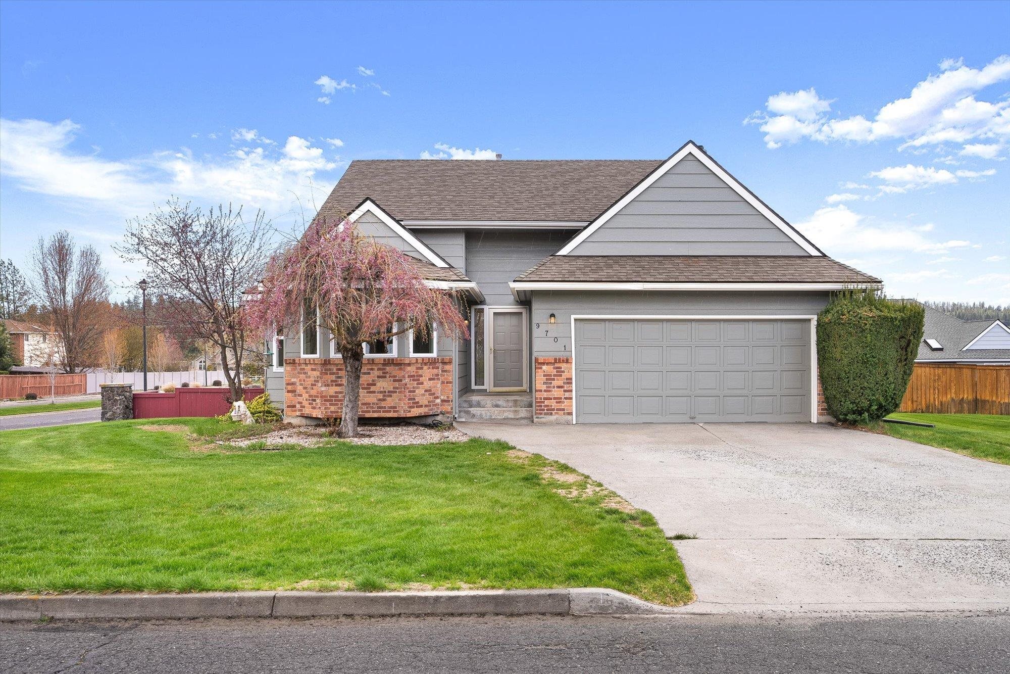 Property Photo: 9701 W Masters Ln WA 99004