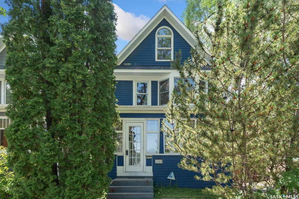 Property Photo: 1018 Aird Street SK S7N 0T1