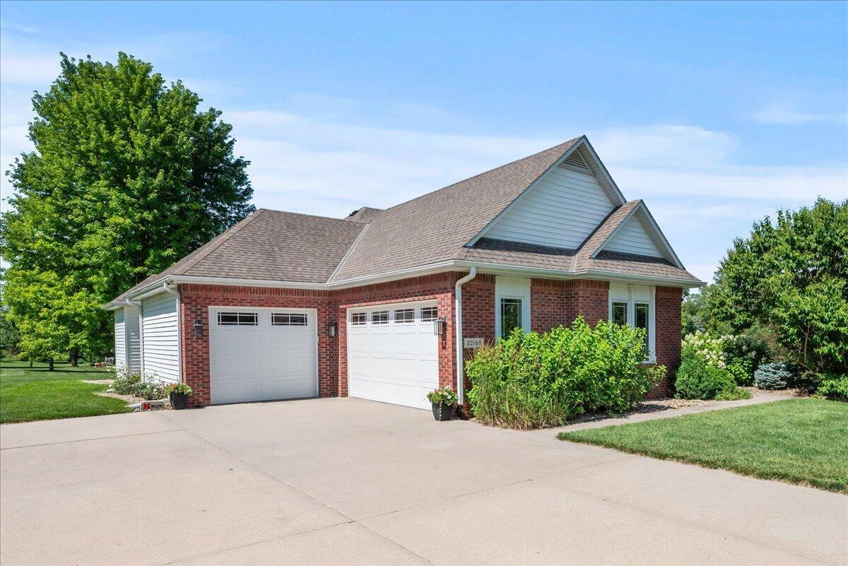 Property Photo: 22169 Pebblestone Drive IA 51503