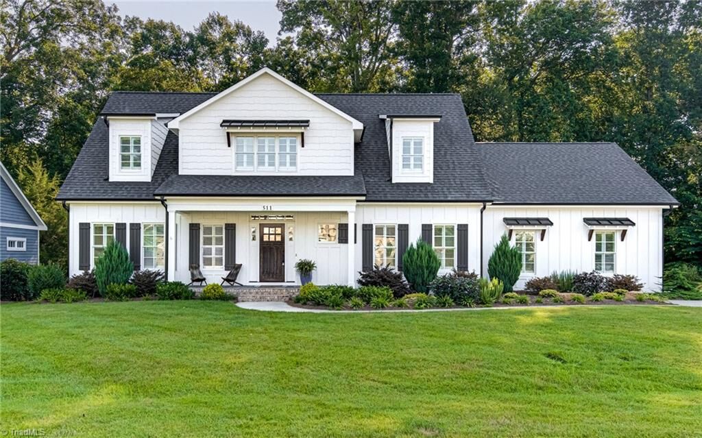 Property Photo:  511 Lissara Lodge Drive  NC 27023 