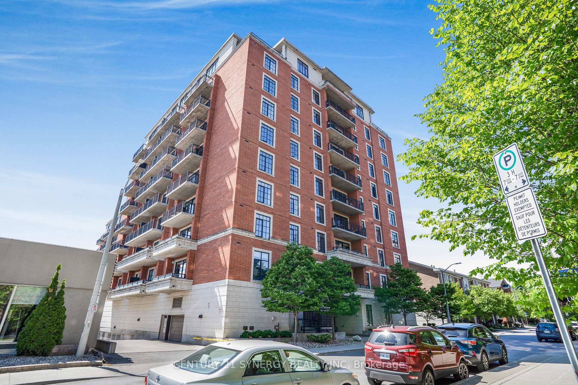 330 Loretta Avenue S 901  Dows Lake - Civic Hospital and Area ON K1S 4E8 photo