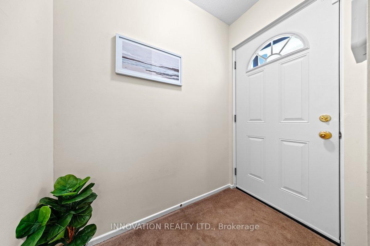 Property Photo: 63 Castlefrank Road ON K2L 2E6