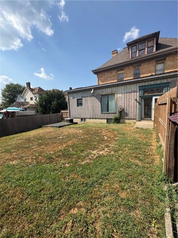 Property Photo: 214 E Fairview Ave PA 15425