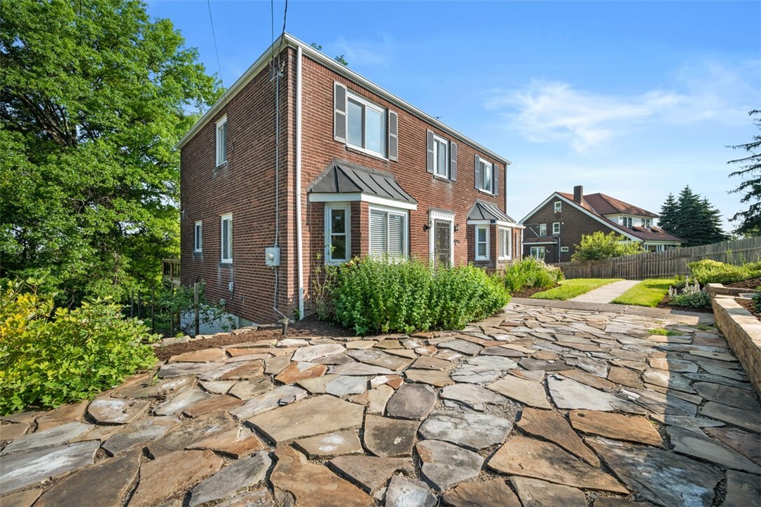 Property Photo:  7604 Tyler Rd  PA 15147 