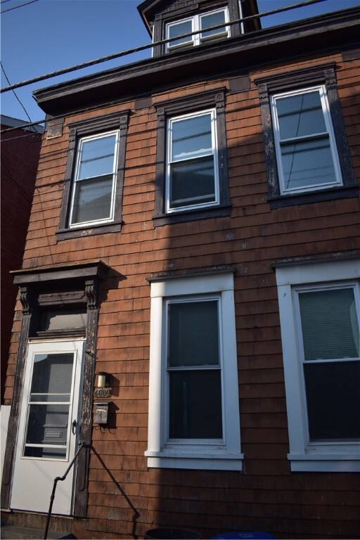 Property Photo:  4609 Corday Way  PA 15224 