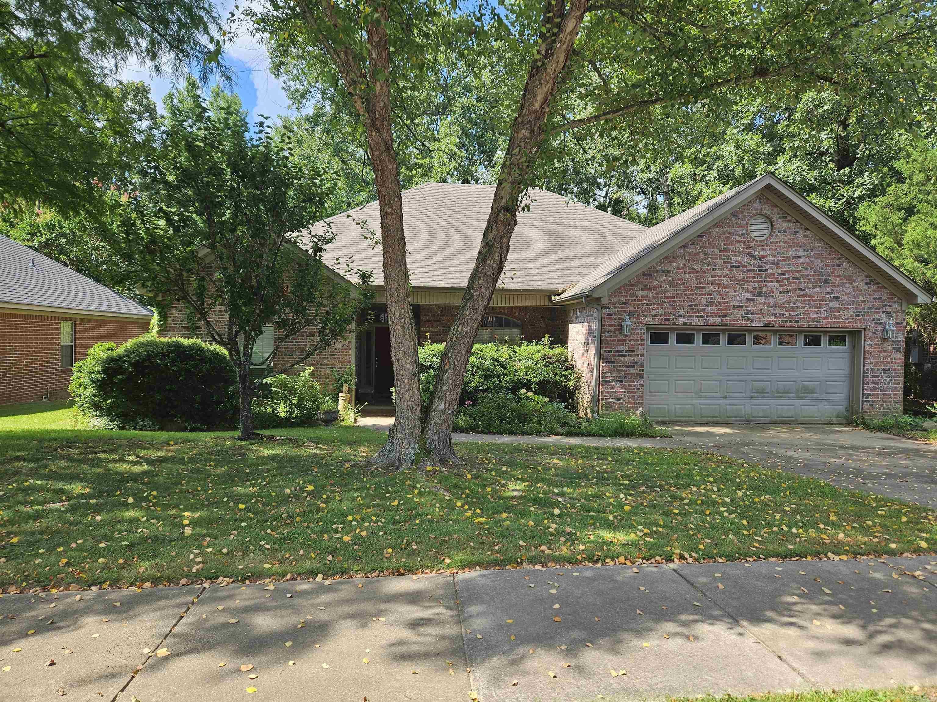 Property Photo:  7001 Park Meadows Drive  AR 72120 