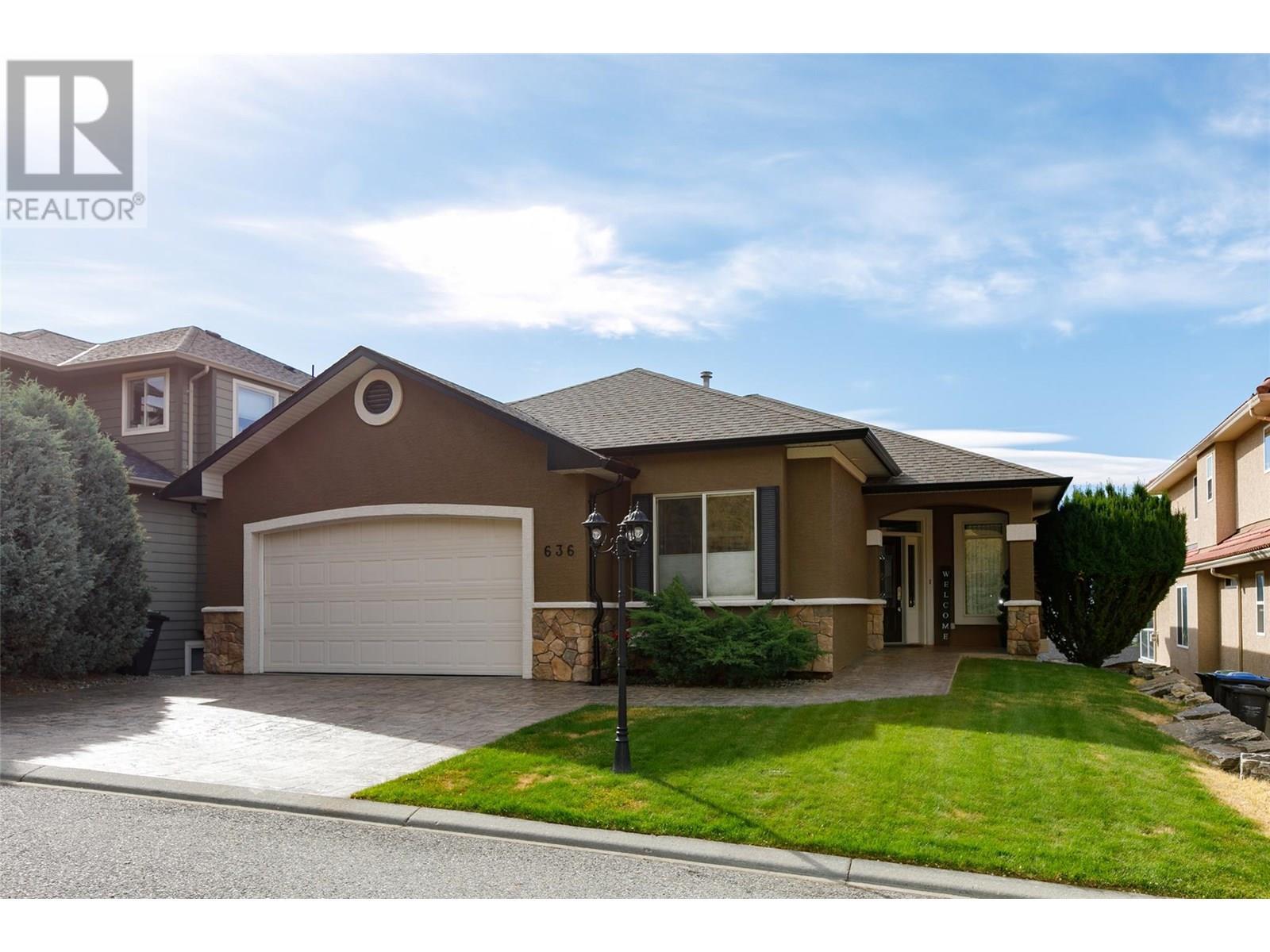 636 Spruceview Place South  Kelowna BC V1V 2P7 photo
