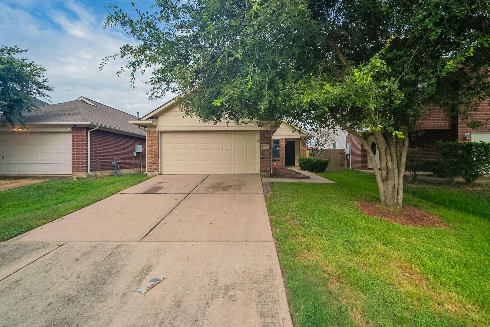 Property Photo: 20027 Oland Way TX 77073