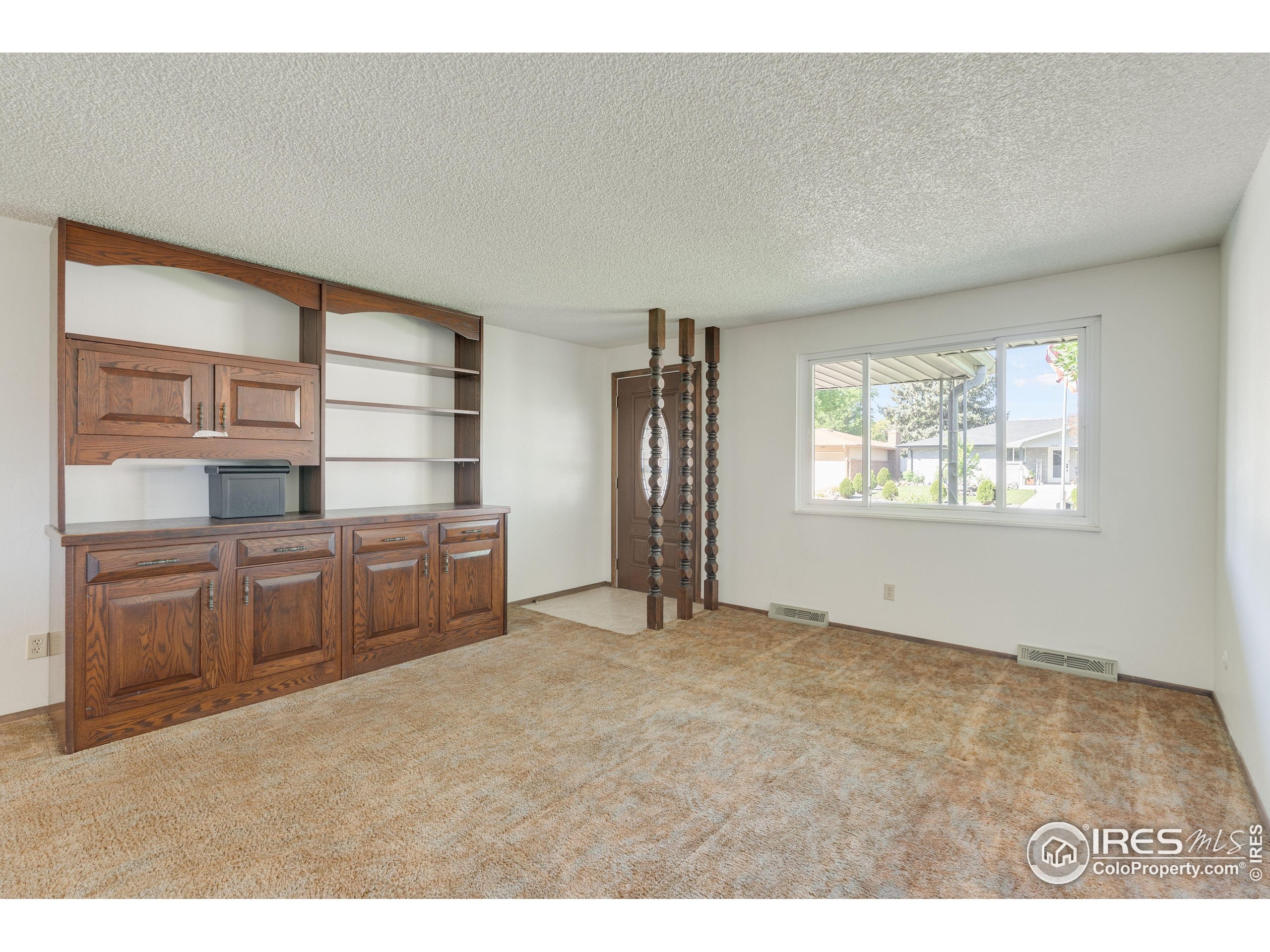 Property Photo: 2442 Collyer St CO 80501