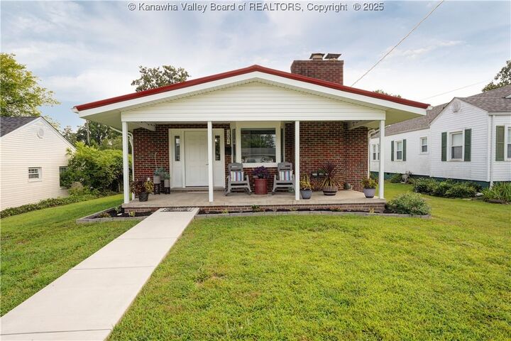 Property Photo: 1204 Highland Drive WV 25177