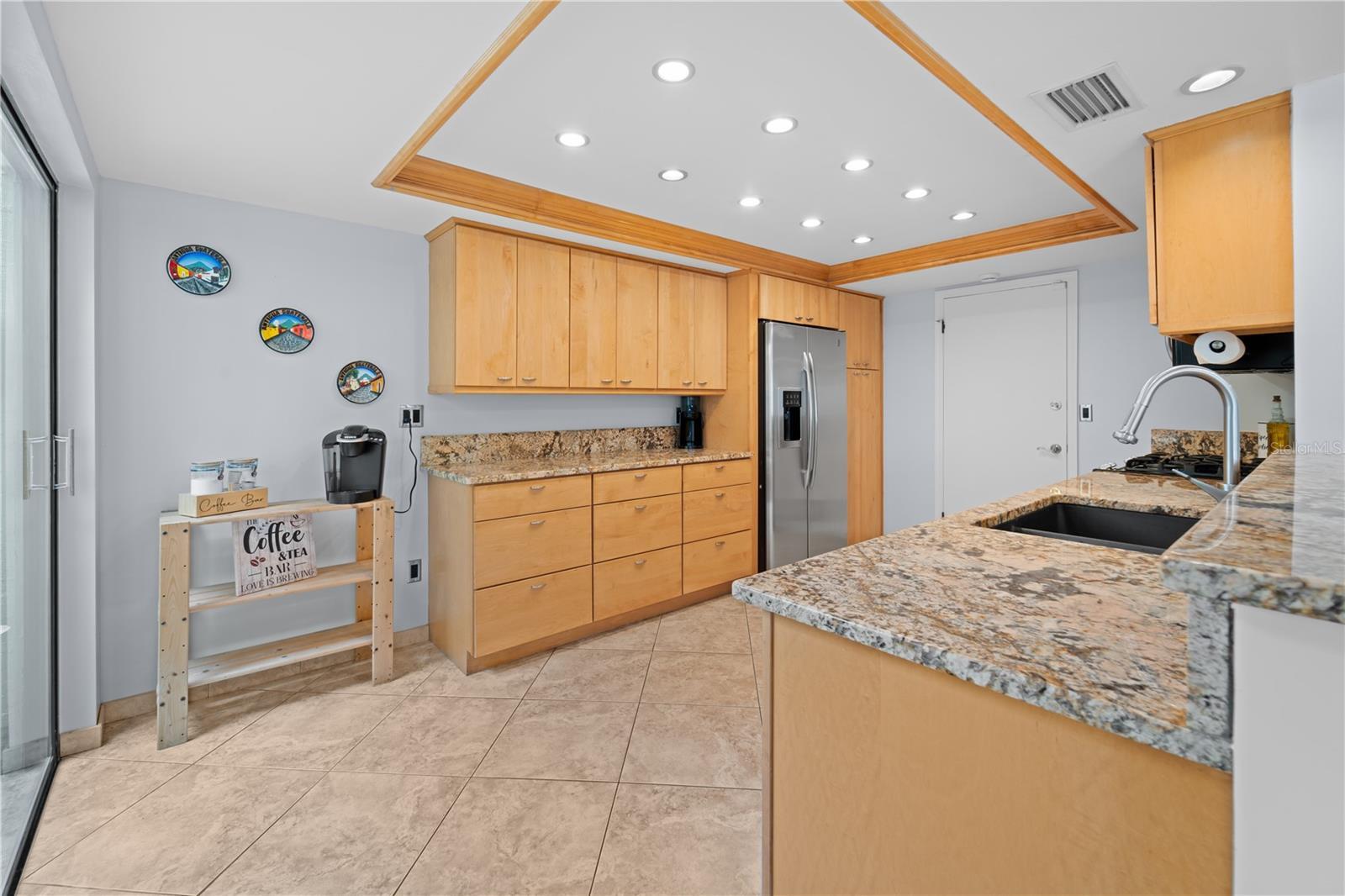 Property Photo: 5003 Nassau Circle 1 FL 32808