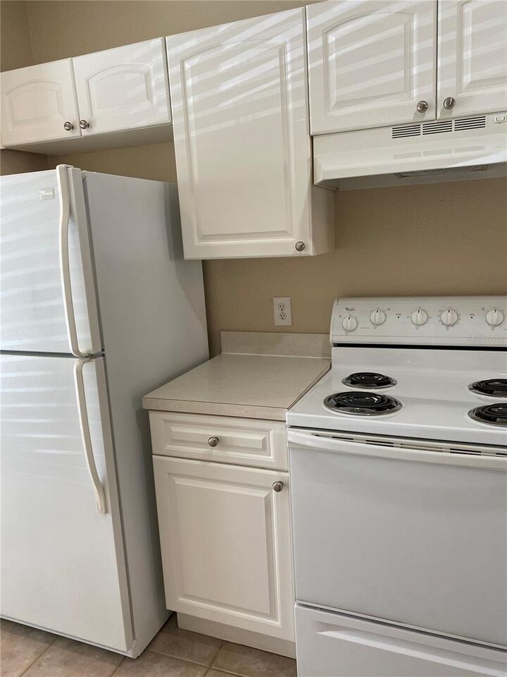 Property Photo: 4107 Plantation Cove Drive FL 32810