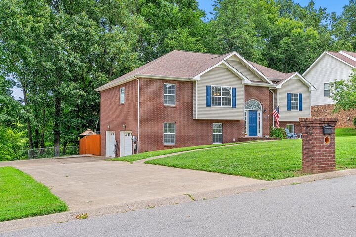Property Photo:  3407 N Henderson Way  TN 37042 