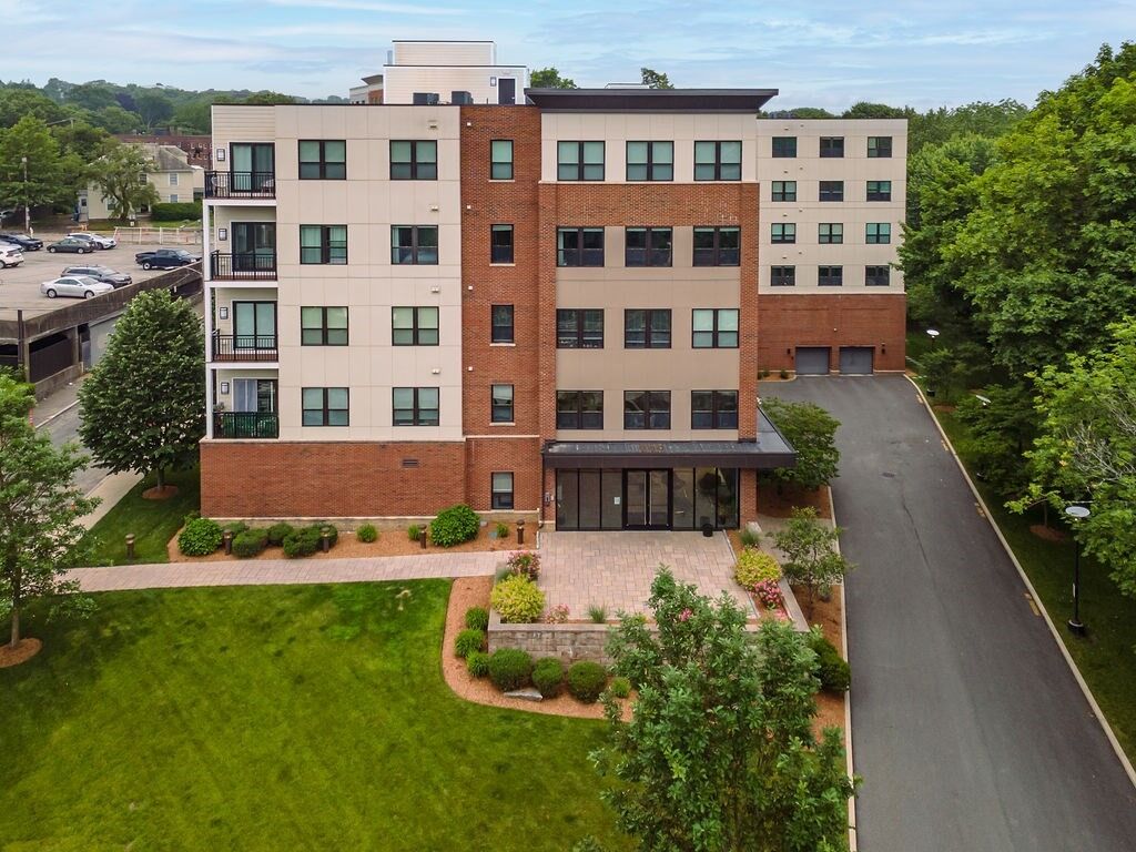 Property Photo:  999 Hancock Street 513  MA 02169 