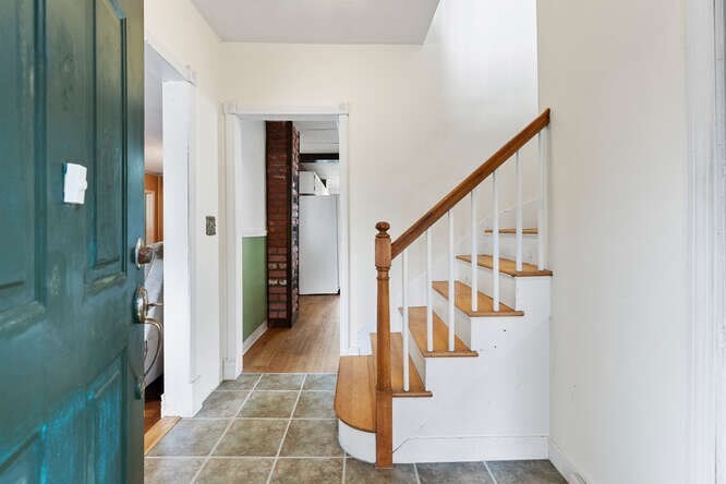 Property Photo:  69 Hawthorne St  MA 01902 