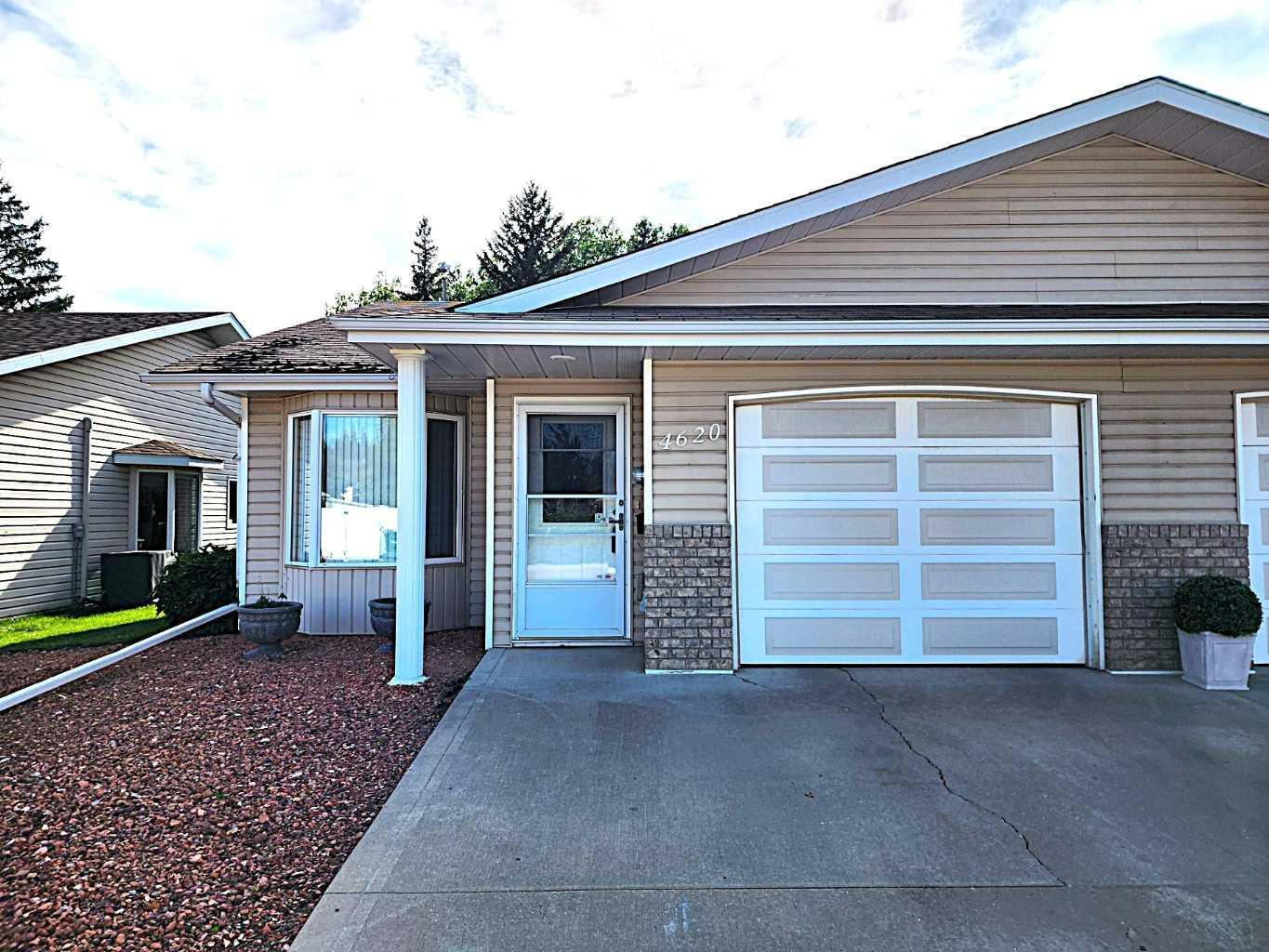 Photo de la propriété: 4620 42 Street Crescent AB T4N 6Y6
