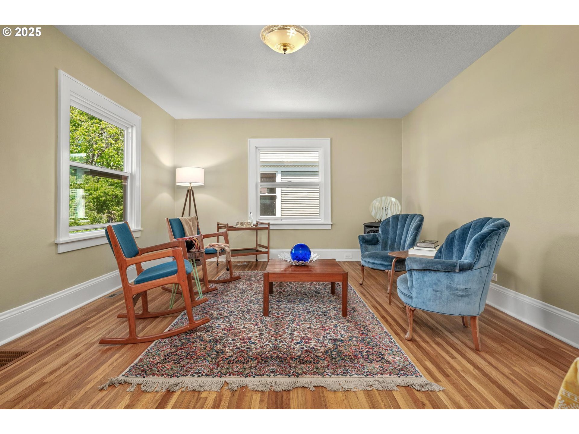 Property Photo: 5609 N Depauw St OR 97203