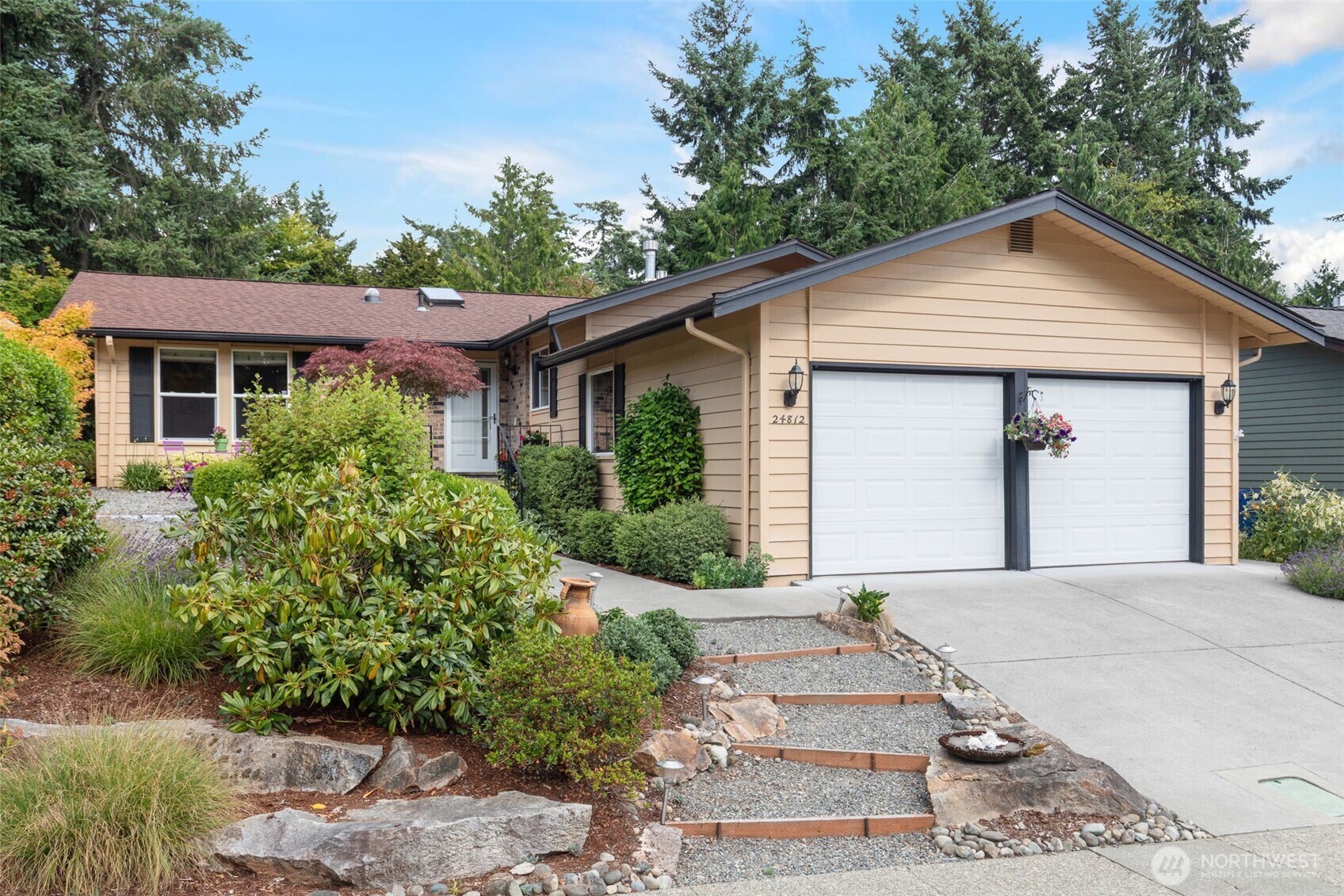 Property Photo:  24812  12th Avenue S  WA 98198 