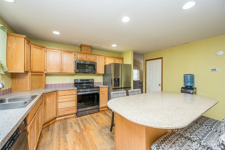 Property Photo:  18208  12th Avenue Ct E  WA 98387 