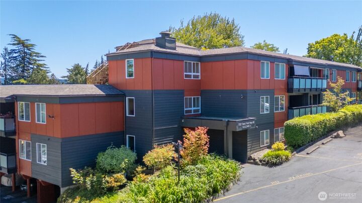 Property Photo:  7021  Sand Point Way  NE B201  WA 98115