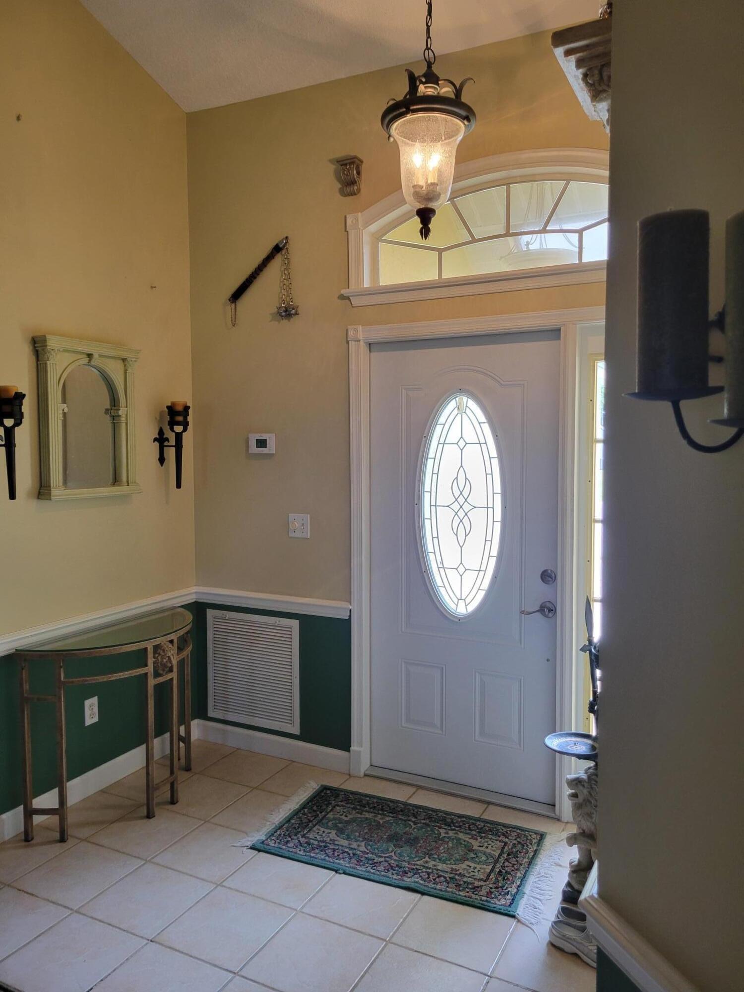 Property Photo: 2570 SE West Blackwell Drive SE FL 34952