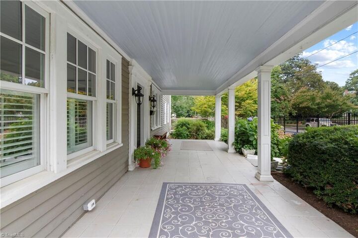 Property Photo:  10 W Banner Avenue  NC 27127 