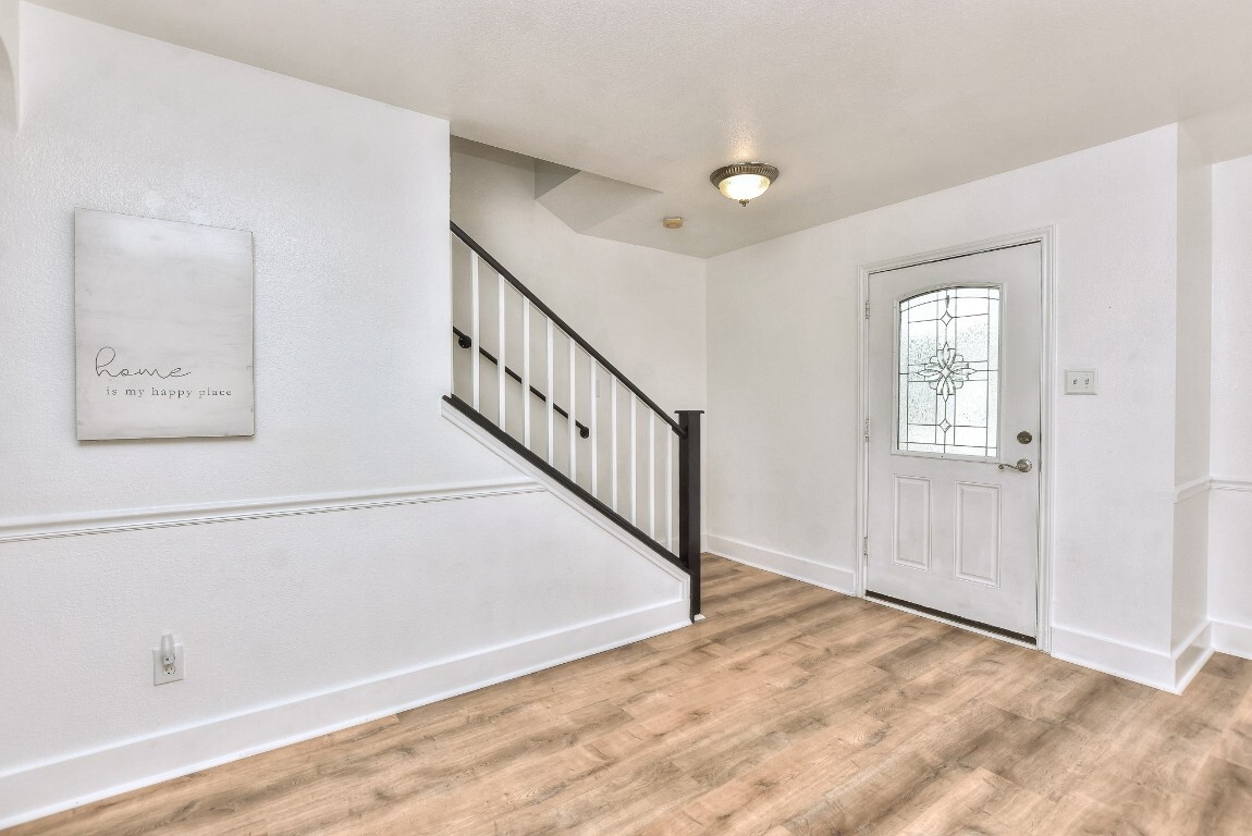 Property Photo:  1401 Balsam Way  TX 78665 