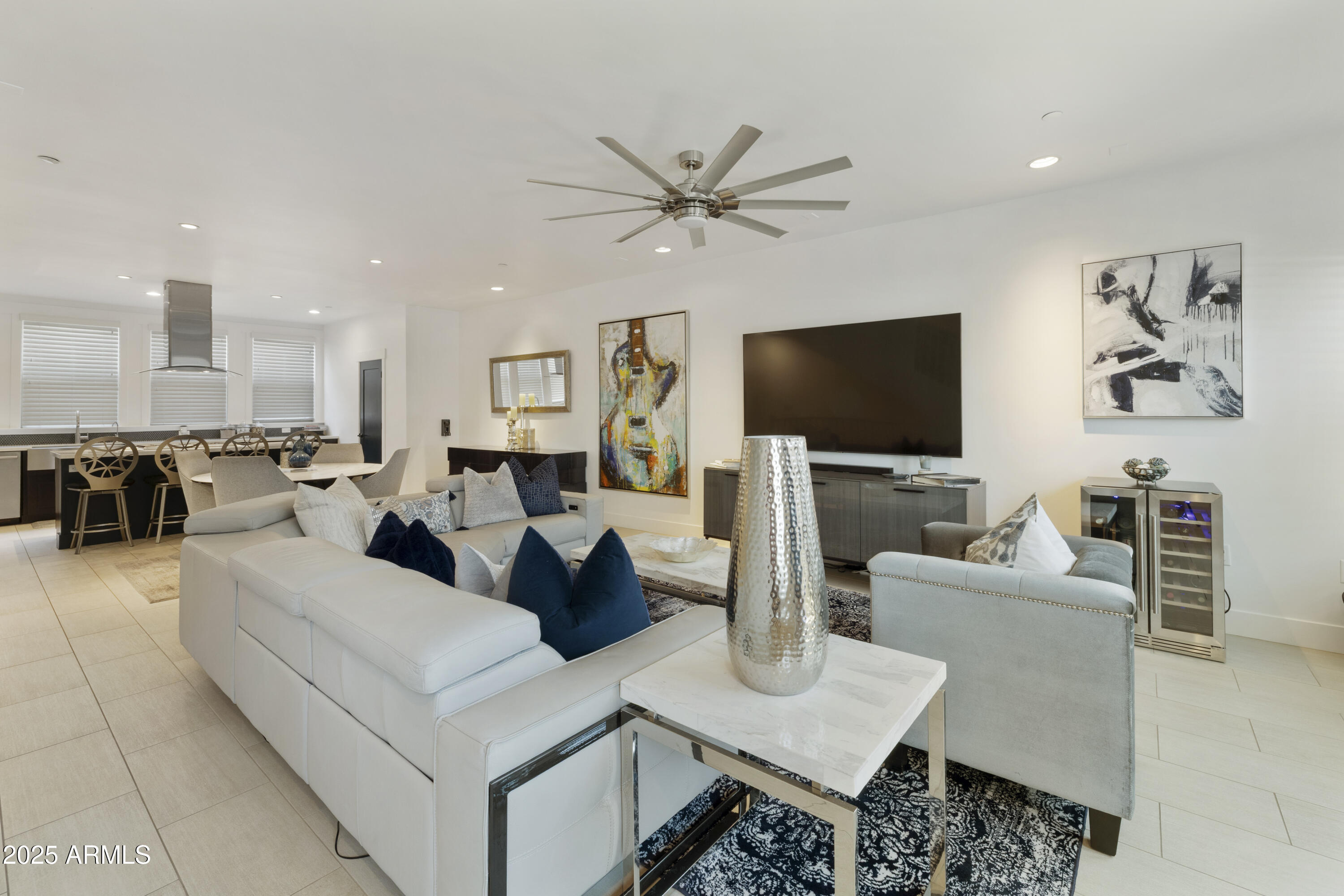 1400 E Bethany Home Road 11  Phoenix AZ 85014 photo