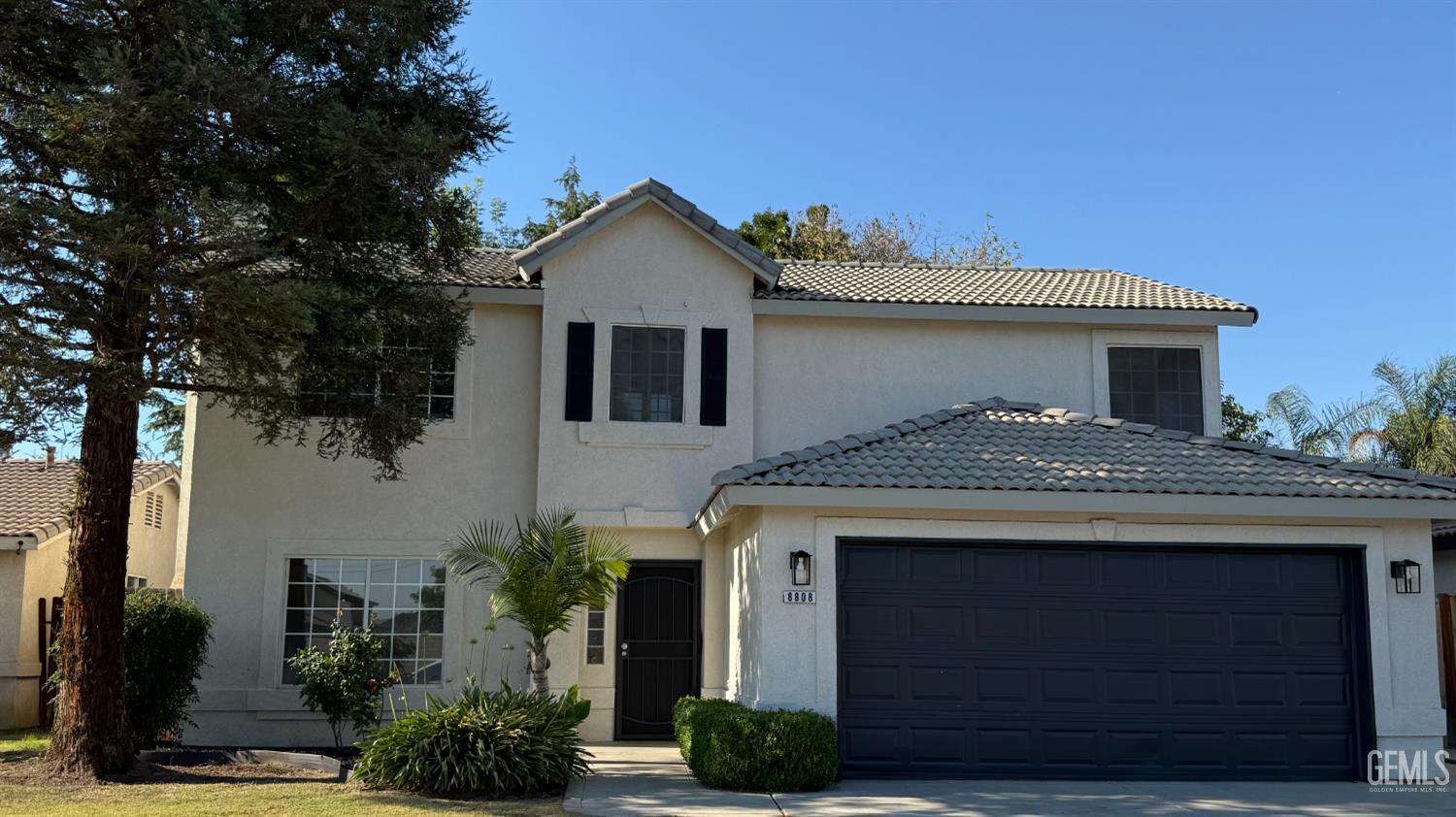 8808 Cape Flattery Drive  Bakersfield CA 93312 photo
