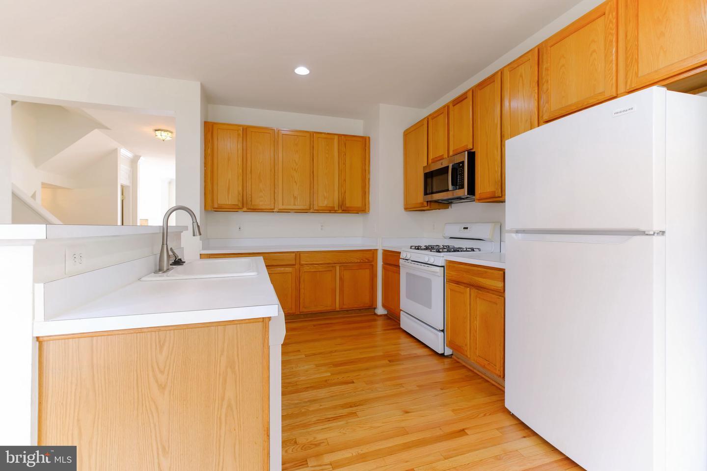 Property Photo:  2621 Tarleton Corner Drive  VA 20171 