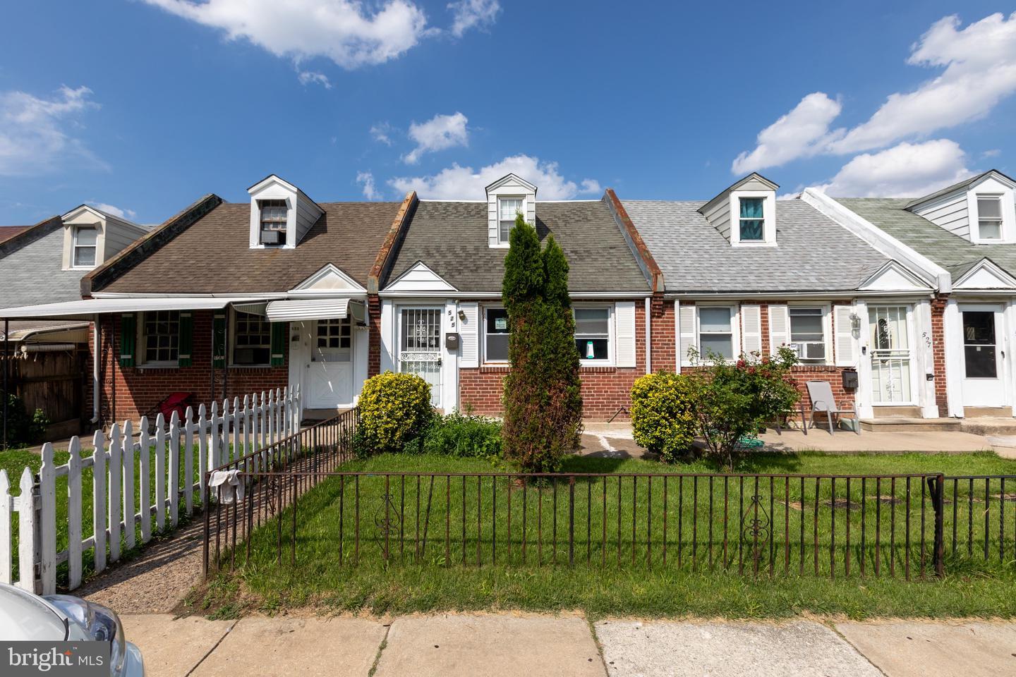 Property Photo: 525 Wiltshire Road PA 19082