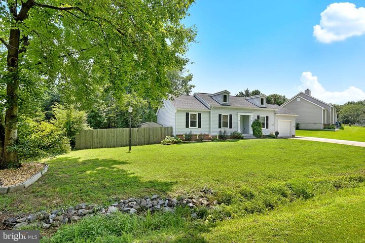 Property Photo: 10813 Bent Tree Drive VA 22407