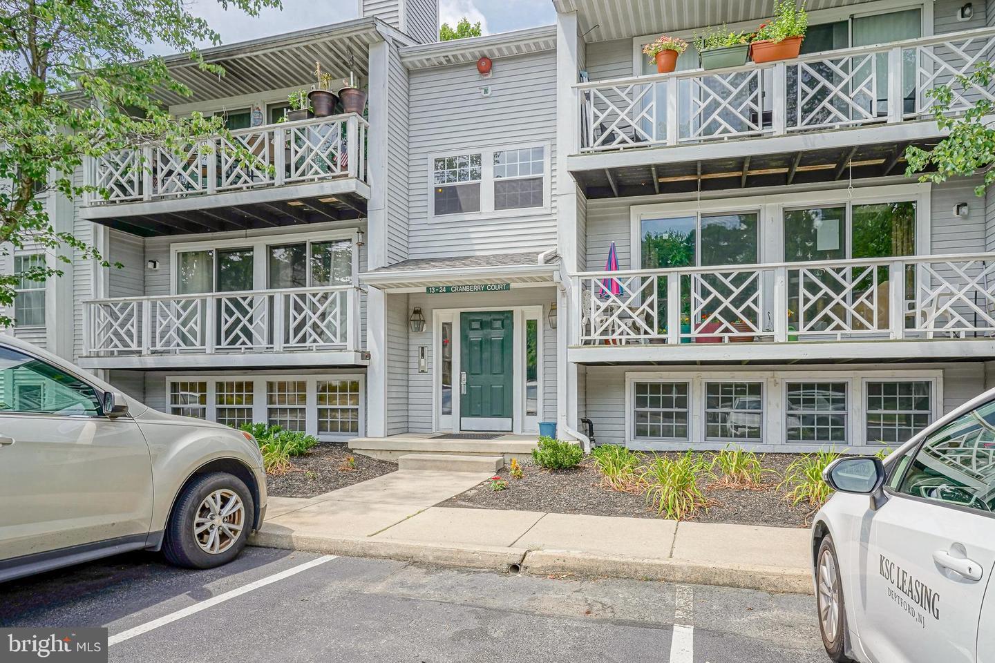 Property Photo: 14 Cranberry Court NJ 08053